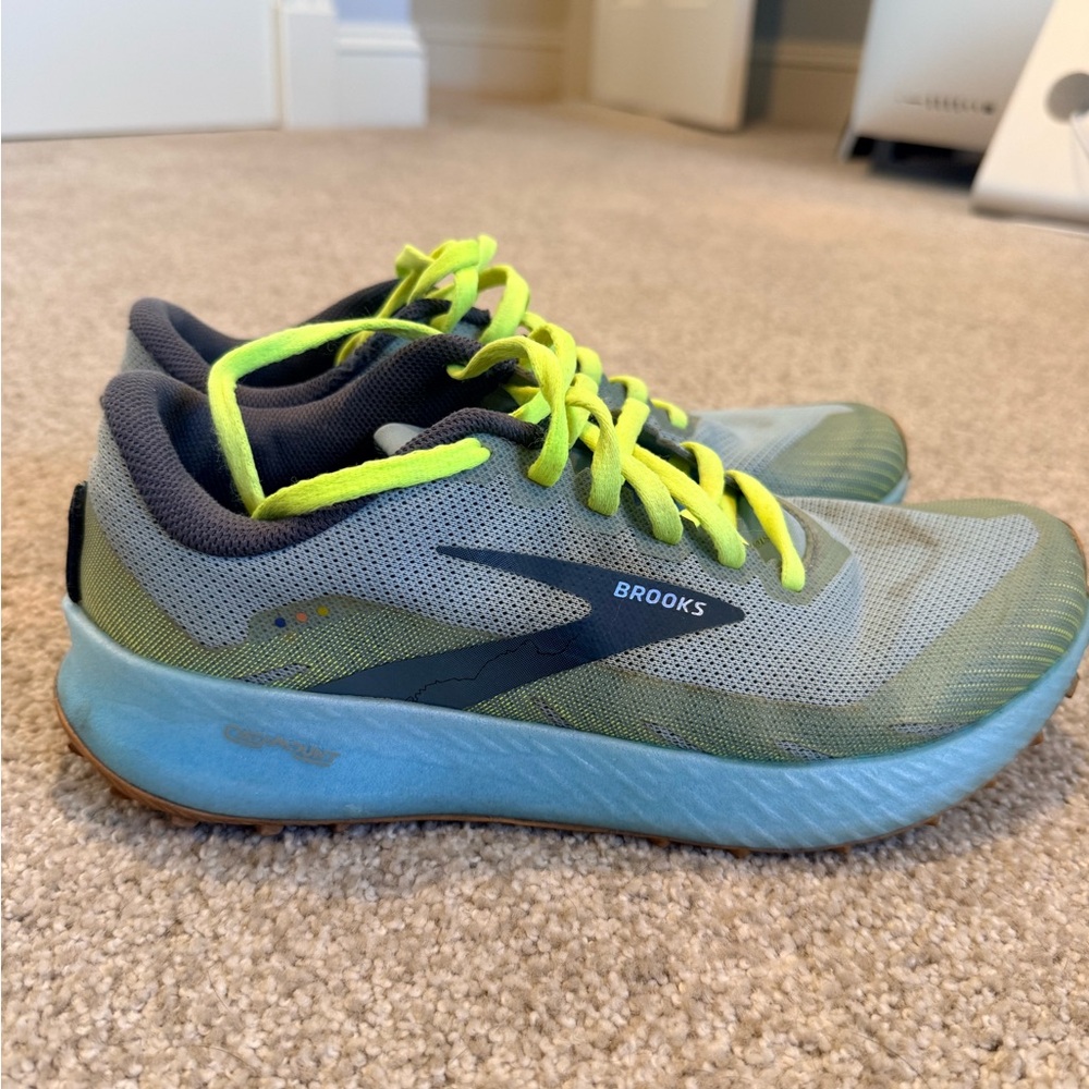 Brooks Running Shoes Women’s 9.5